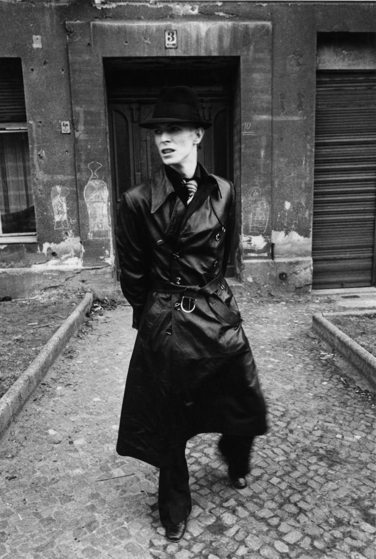 184603 1 DB blk coatcopy