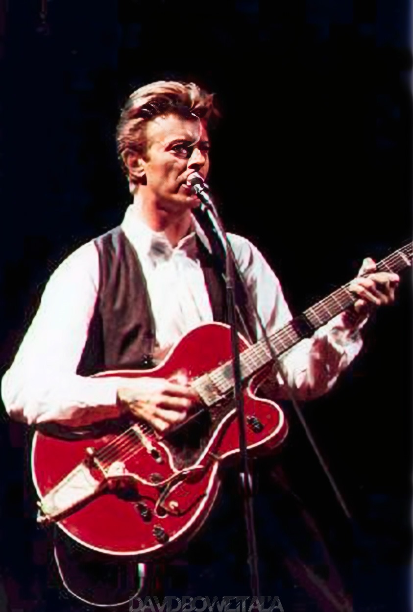 Bowie sul palco Milano