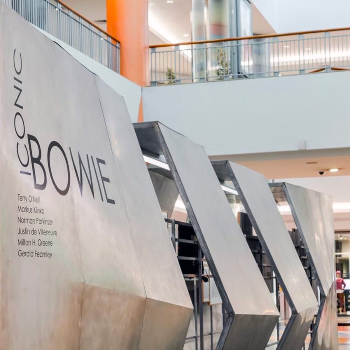David Bowie Centre Museo Londra VA 8