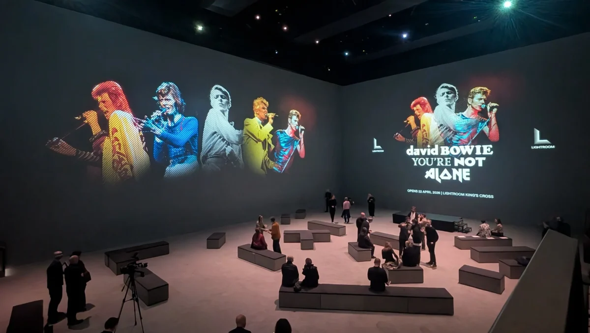 David Bowie: You're Not Alone al Lightroom di Londra. Cosa c'è dietro lo show immersivo 6 David Bowie You're Not Alone 8