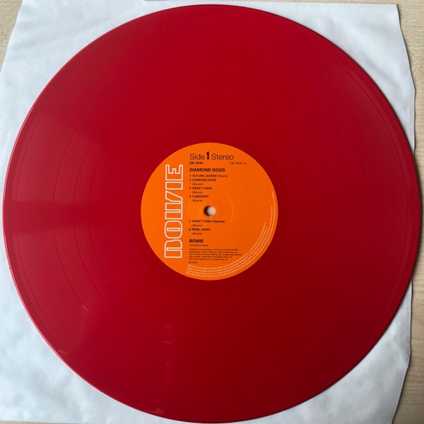 Diamond Dogs: ululati dal futuro 143 Diamond Dogs, vinile rosso del 2019: il vinile rosso